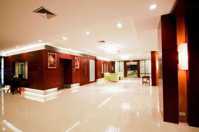 Navarat Heritage Hotel 2*